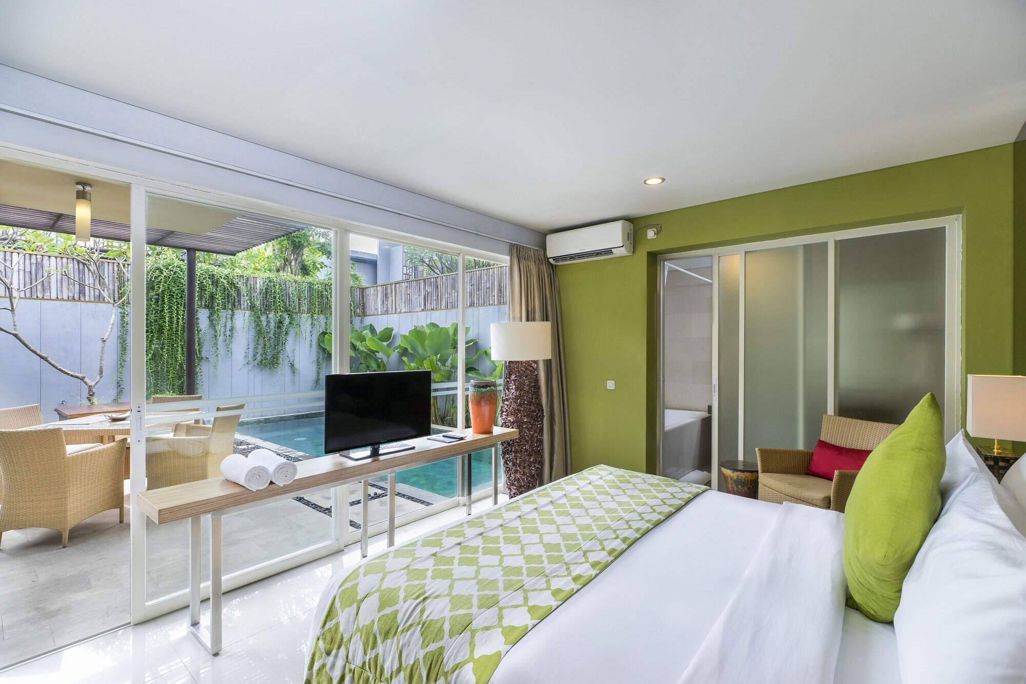 Garden Bay View Villa นูซาดูอา ภายนอก รูปภาพ