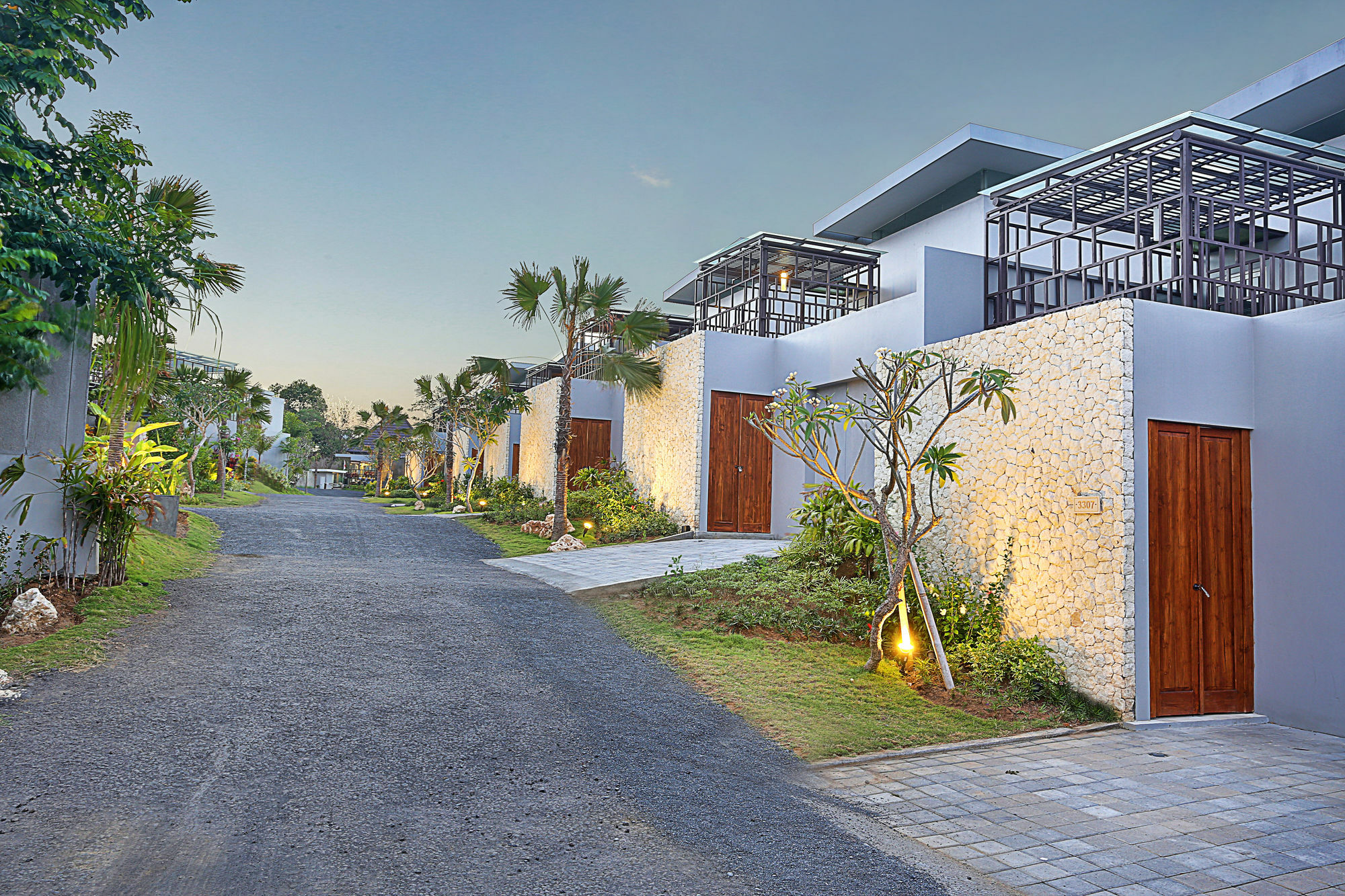 Garden Bay View Villa นูซาดูอา ภายนอก รูปภาพ